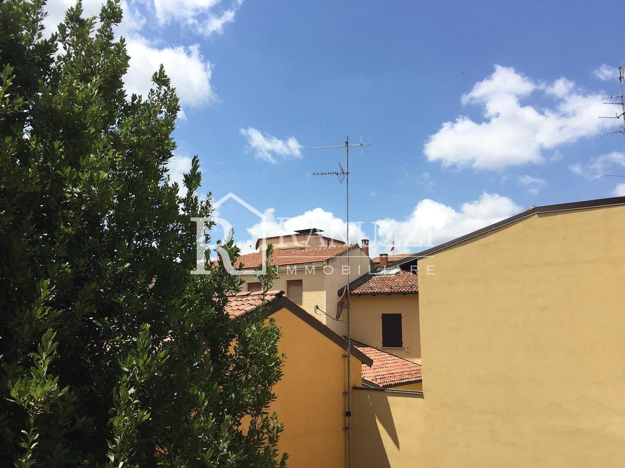Battisti_bilocale_panorama vista tetti